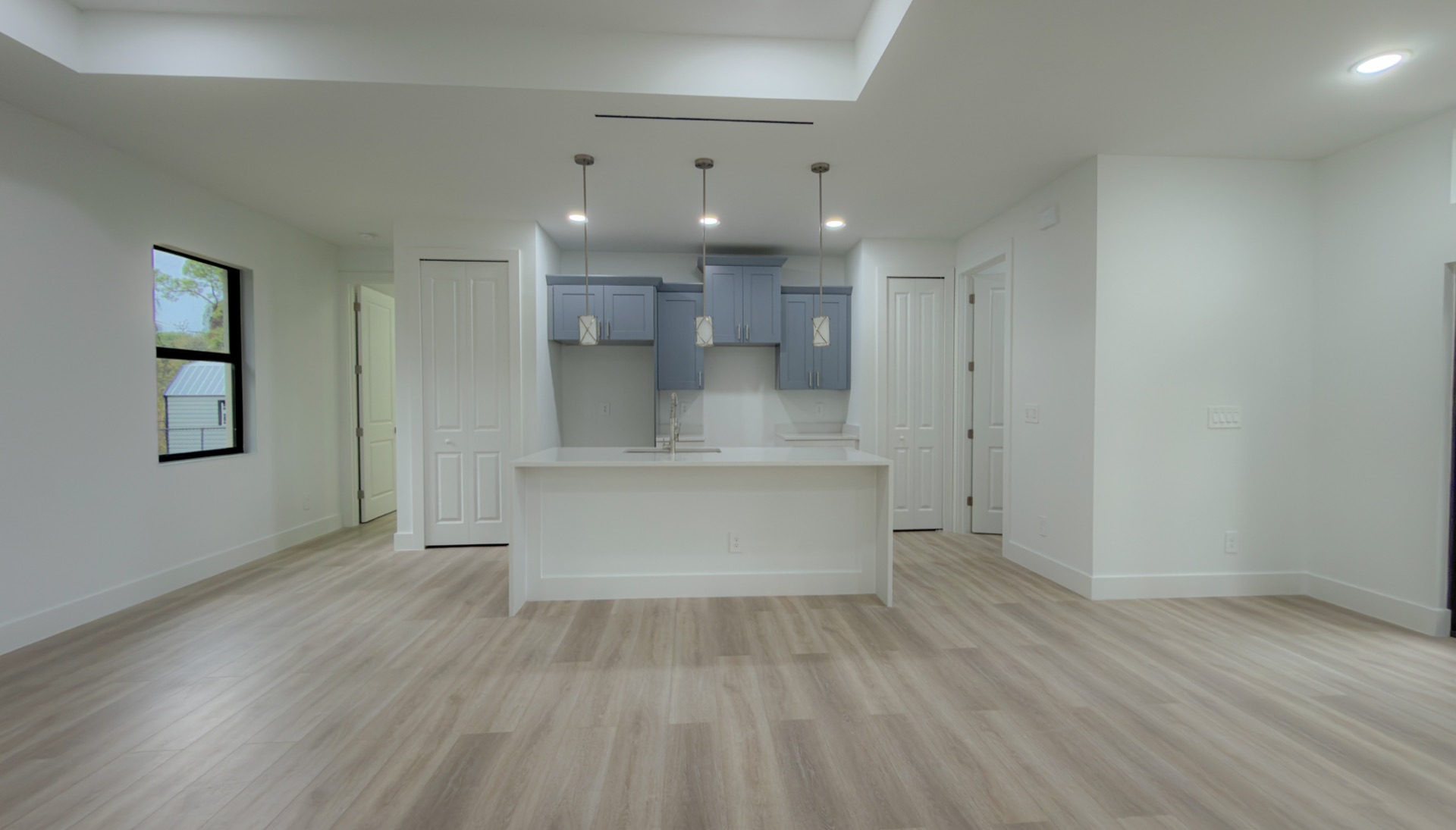 Kitchen wide